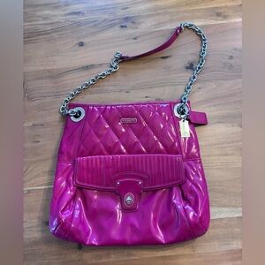 Vintage Coach 2011 Poppy Cherry Red Liquid Gloss Patent Leather Quilted Bag